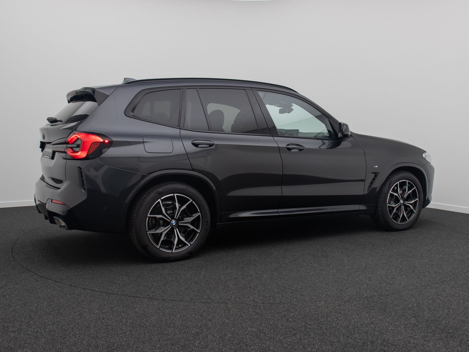 Fahrzeugabbildung BMW X3 xD30d M Sport 360° DAB AHK Lenkradheizung 19"