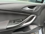 Opel Astra K Lim. 5-trg. Editi*SITZHZG*TEMPOMAT*NAVI* - Opel Astra Gebrauchtwagen in Hamburg