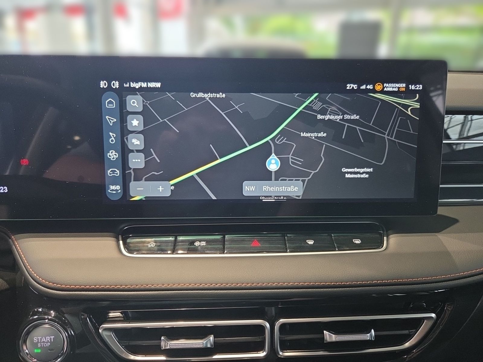 Fahrzeugabbildung MG HS 1.5 GDI Hybrid+ Luxury Autom. *NAVI*KLIMA*SIT