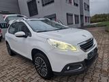 Peugeot 2008 Access PureTech 82 Access - Peugeot 2008 Access mit Benzin-Antrieb