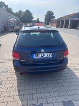 Volkswagen Golf 1.6 TDI DSG Exclusive Variant Exclusive - Volkswagen Golf aus 2010: Kombi