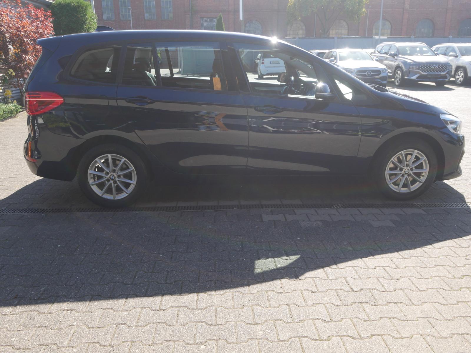BMW 218 i GT Advantage Steptronic Navi ACC 7 Sitze