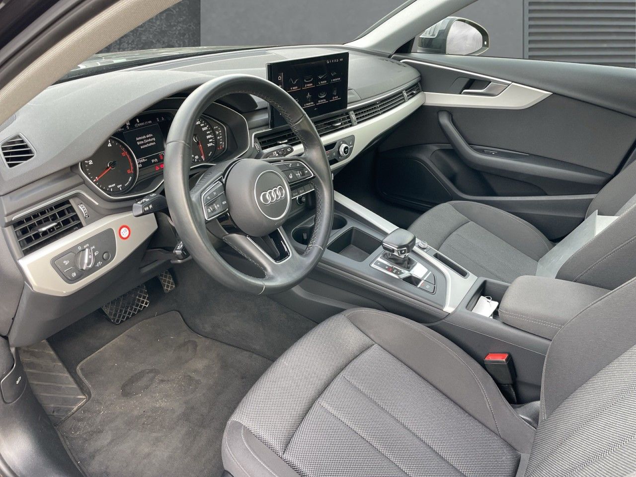 Audi A4 - Bild 9