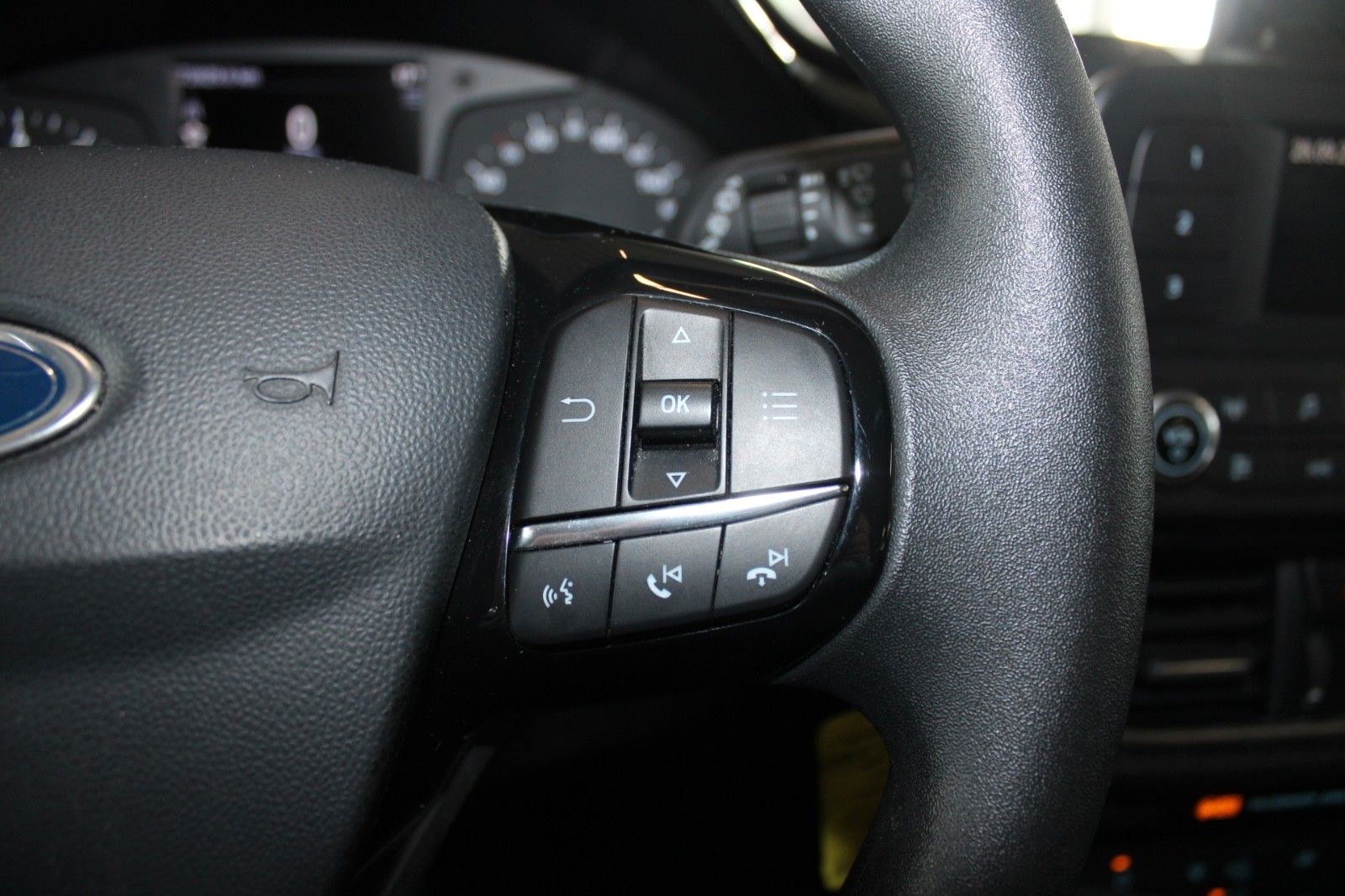 Fahrzeugabbildung Ford Fiesta TREND 5-trg KLIMA WinterPaket aus 1.Hand