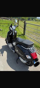 Vespa 125 GTS Top Zustand  - Offers matching your search criteria