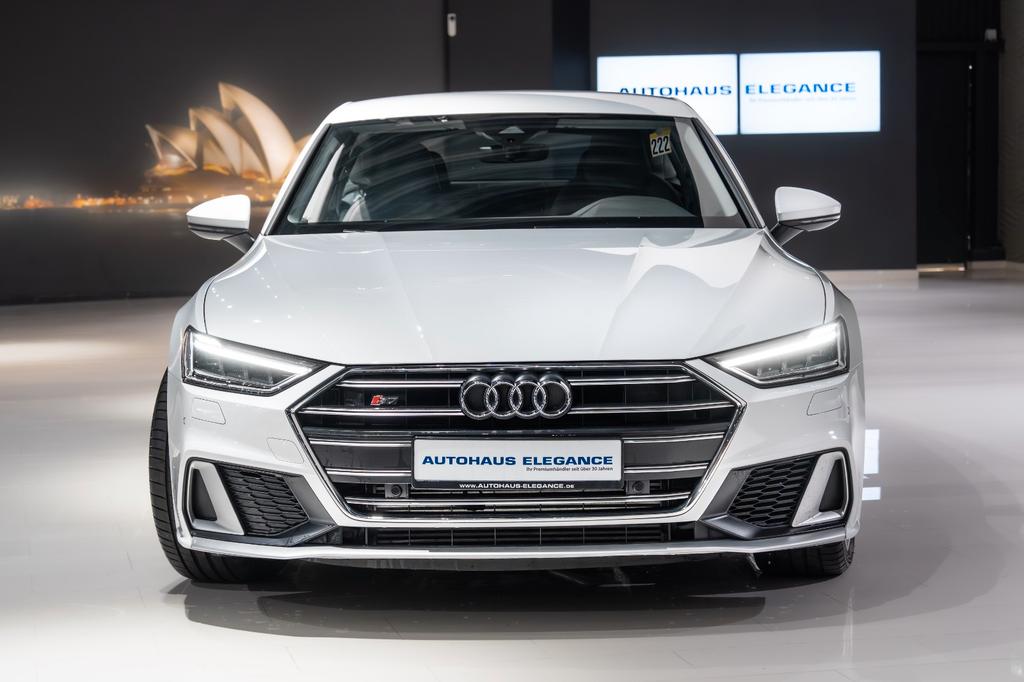 Audi S7
