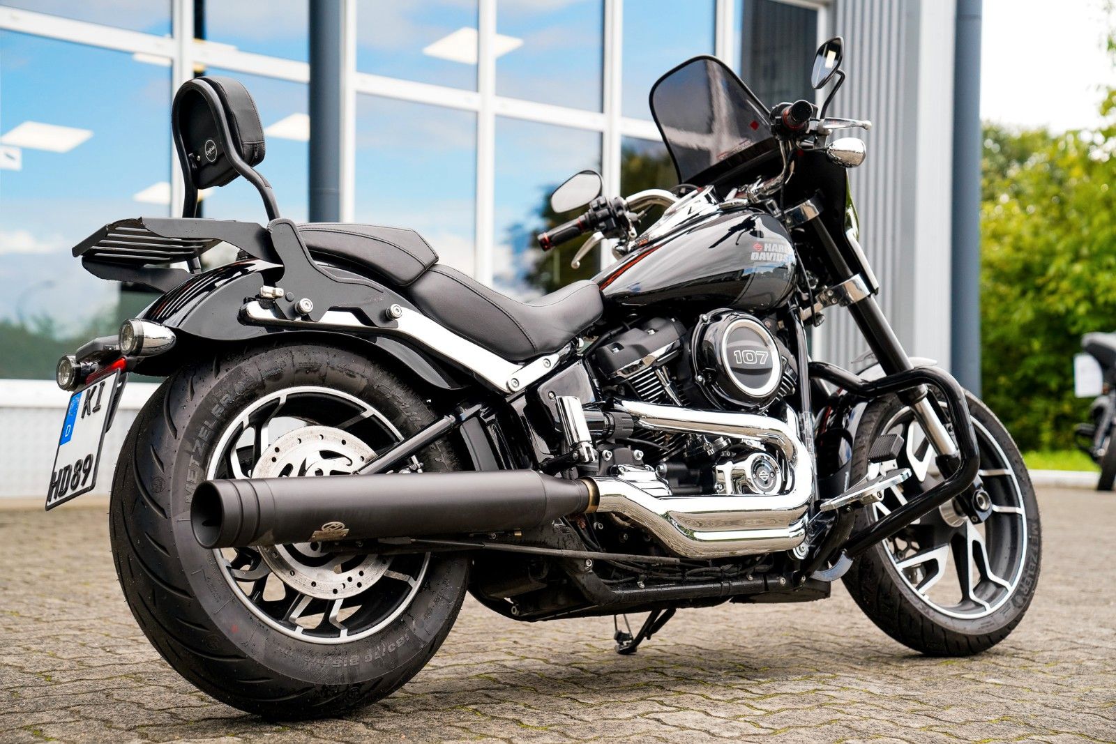 Fahrzeugabbildung Harley-Davidson FLSB Sport Glide 107 cui - Jekill & Hyde