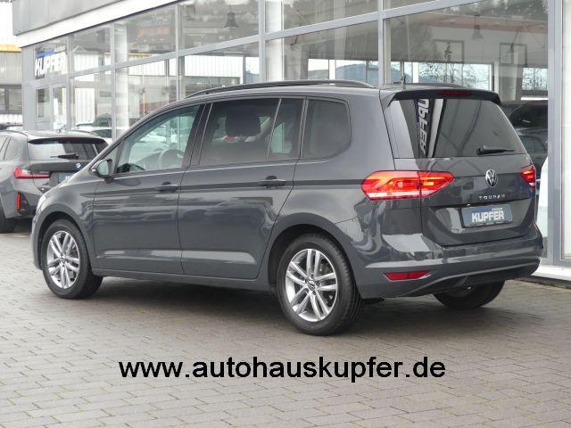 Volkswagen Touran Comfortline BMT PANO-ACC-Rfcam°2xSpur°uvm