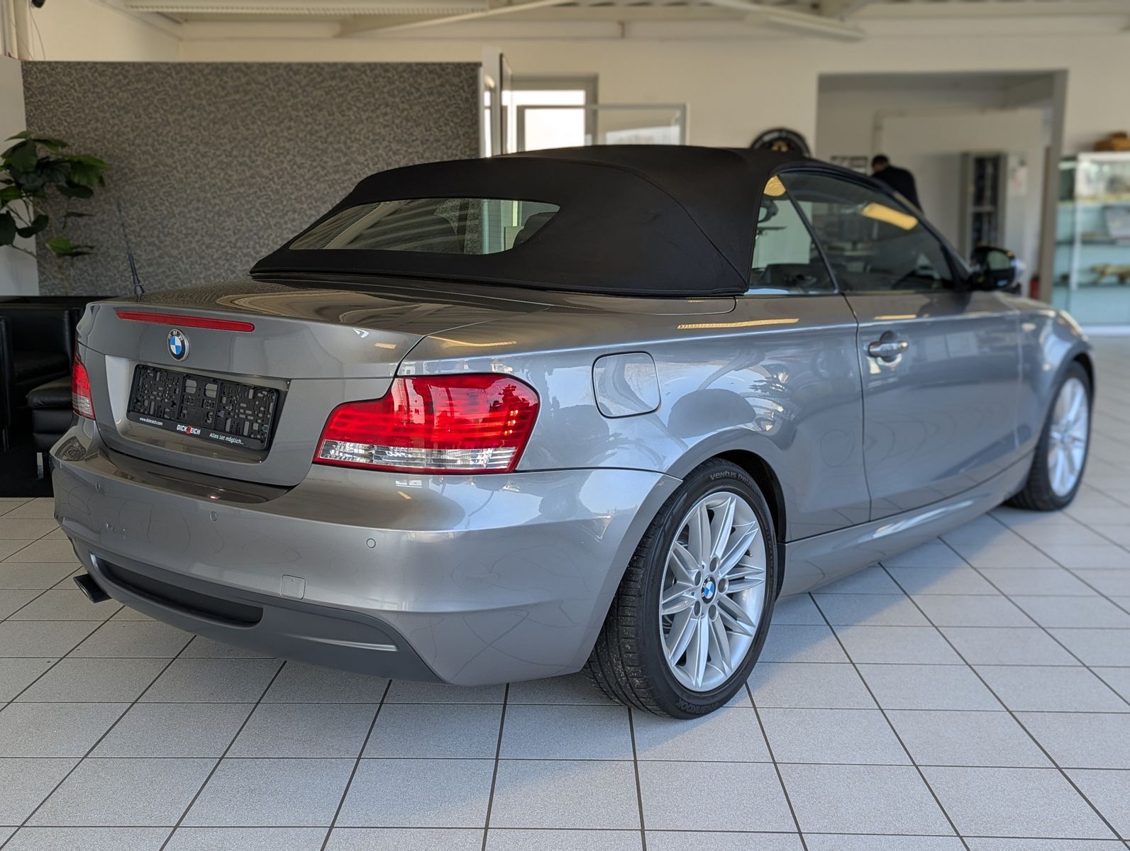 BMW 123 d M-Sport-Paket Navi T-Leder Sitzheizung - Image 10