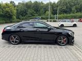 Mercedes-Benz CLA 45 AMG Mercedes-AMG CLA 45 4MATIC DCT Me... - Mercedes-Benz CLA 45 AMG: Sportwagen