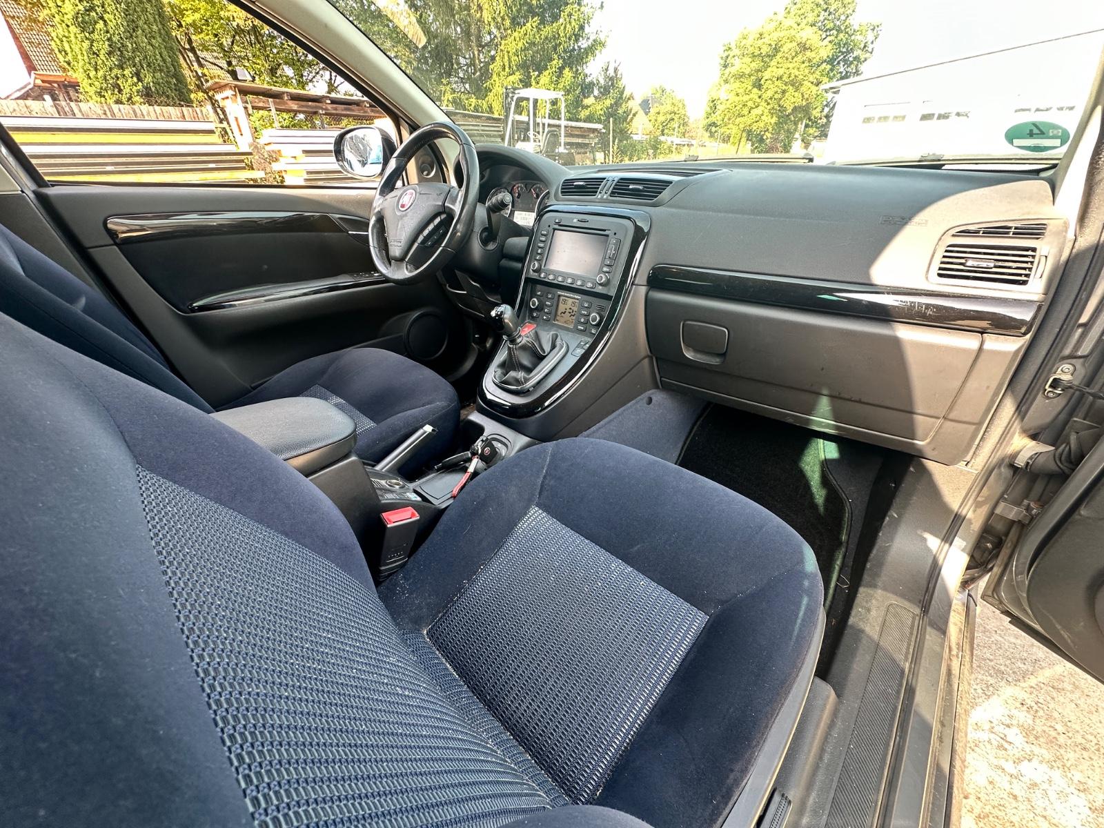 Fiat Croma 2010 — photo 12