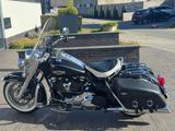 Harley-Davidson Road King  - HARLEY-DAVIDSON ROAD KING