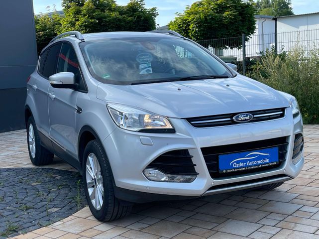 Ford Kuga 2.0 TDCi Titanium+Garantie+Finanzierung+