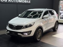 KIA Sportage Attract 2WD*KLIMA*KAMERA*SHZ*NAVI*TOP KIA Sportage Attract 2WD*KLIMA*KAMERA*SHZ*NAVI*TOP