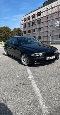 BMW 528i E39 (Motor hat 109tsd km!)