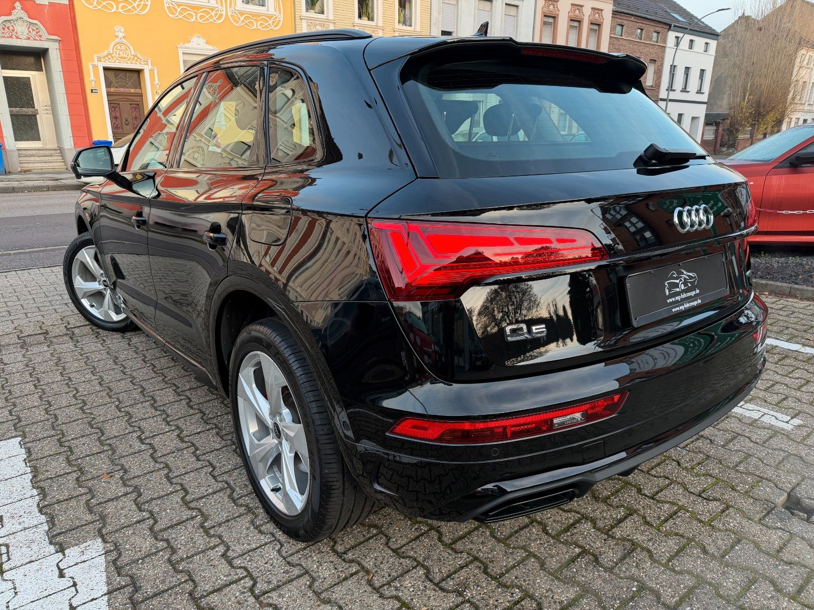 Fahrzeugabbildung Audi Q5 55 TFSI e quattro S-LINE ACC LANE ASSIST HUD