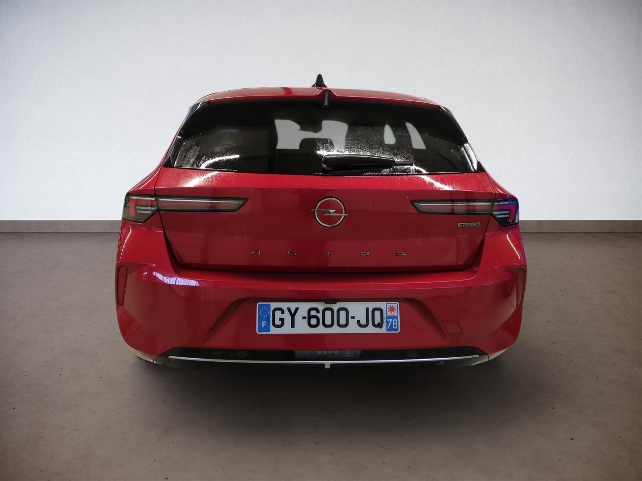 Fahrzeugabbildung Opel Astra L Lim. 5-trg. Elegance Plug-in-Hybrid