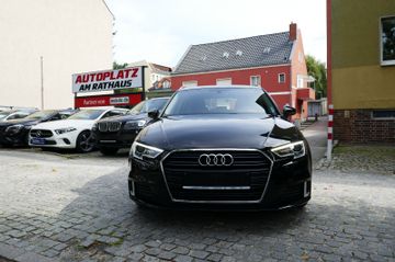 Fahrzeugabbildung Audi A3 Sportback 35 TFSI sport, Bi-Xenon