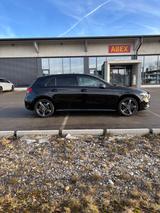 Mercedes-Benz A 250 e AMG Line. Night Paket