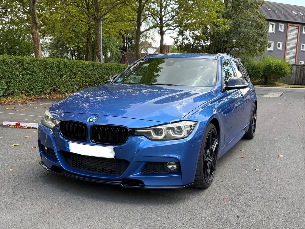 Image of BMW 320
