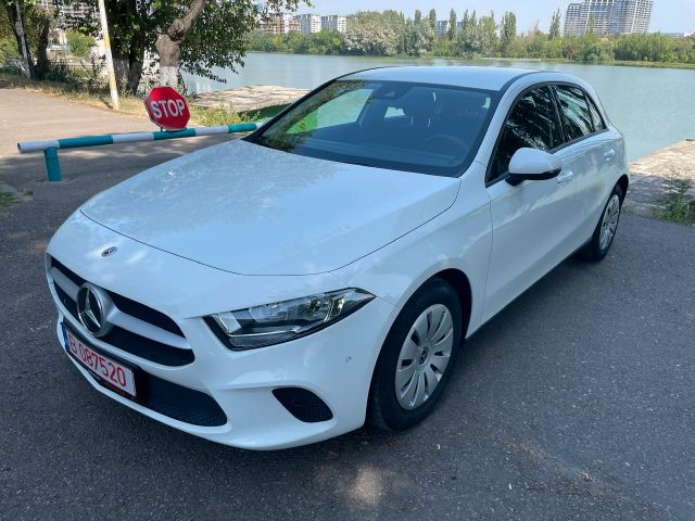 Mercedes-Benz A 180 d Advanced 32362 km