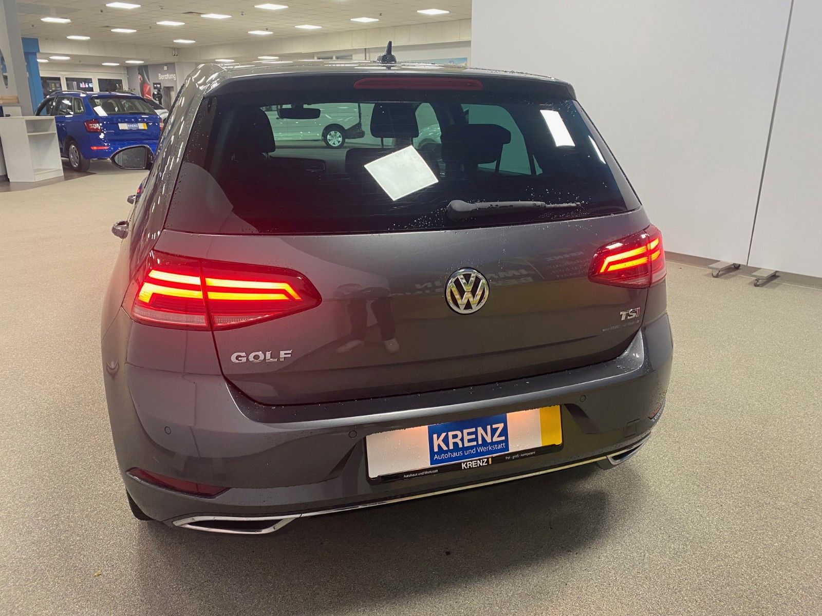 Fahrzeugabbildung Volkswagen Golf 7 1.4 TSI Highline+NAVI+ACC+ergoACTIVE+PDC+