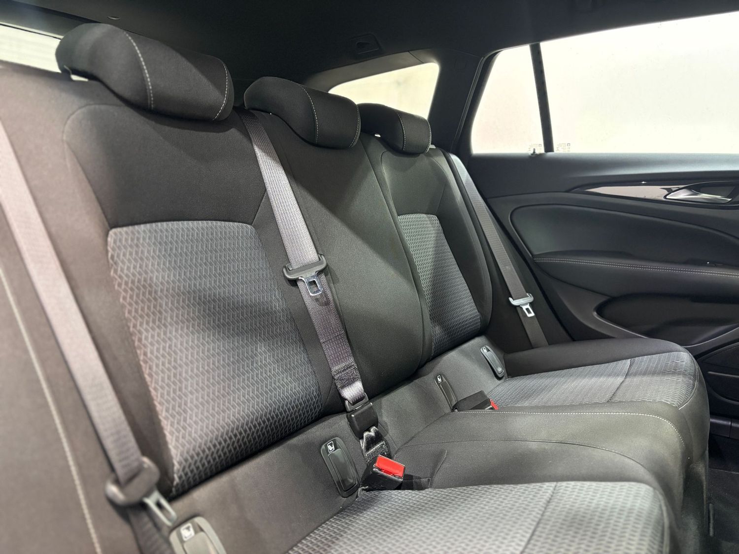 Fahrzeugabbildung Opel Insignia 2.0 CDTI Elegance#LED#Kamera#Spur
