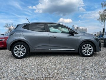 Renault Clio - 7