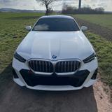 BMW 520d xDrive Sportpaket*Standheizung*PanoDach*AHK - BMW 520 mit Diesel-Antrieb: Weiß, Limousine, Sportpaket