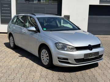 Volkswagen Golf - 2