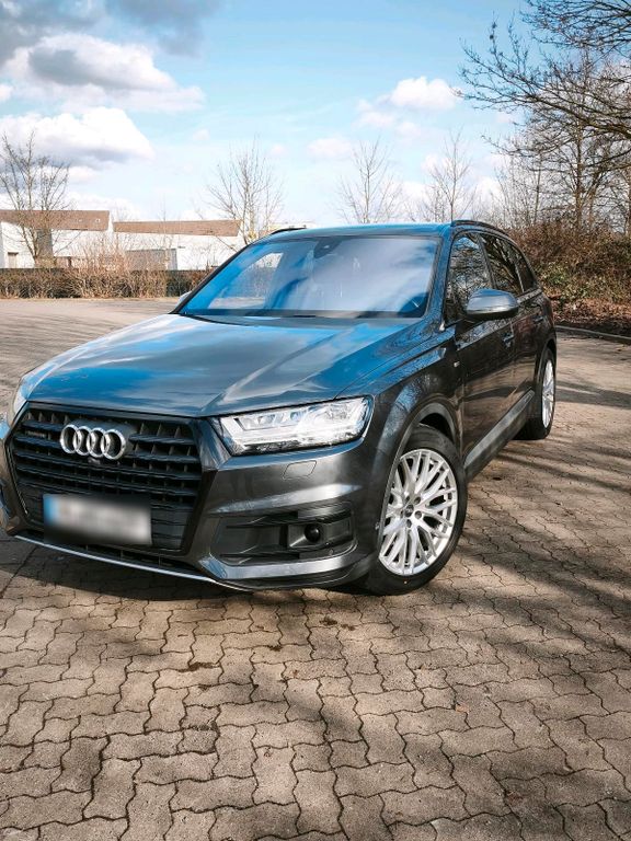 Image of Audi Q7