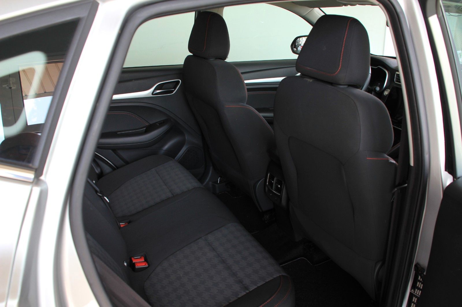Fahrzeugabbildung MG ZS EV Comfort Standard