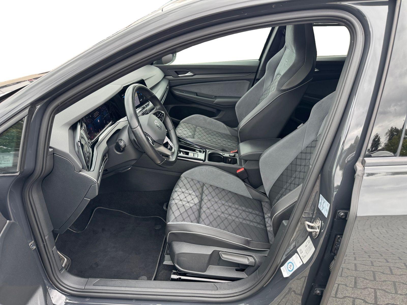Volkswagen Golf VIII R-Line 1.5 eTSI DSG, ACC/NAVI/LED/17"/, миниатюра 4