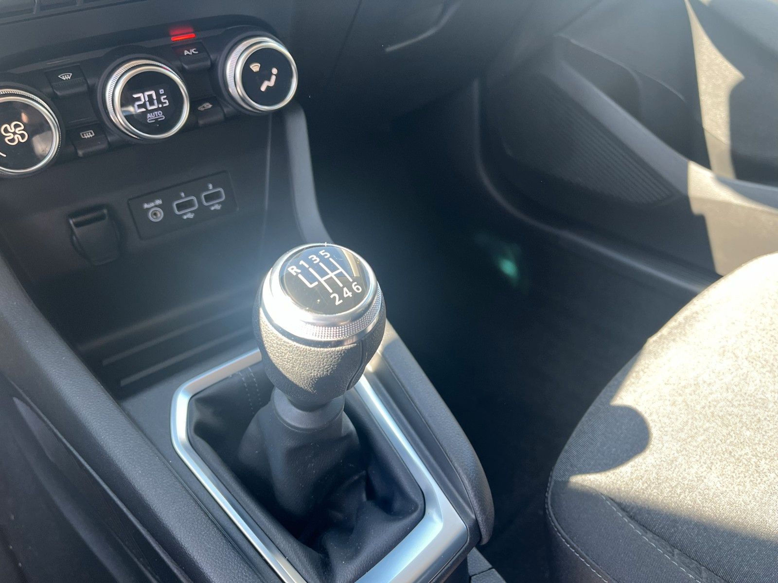 Fahrzeugabbildung Renault Clio V Experience