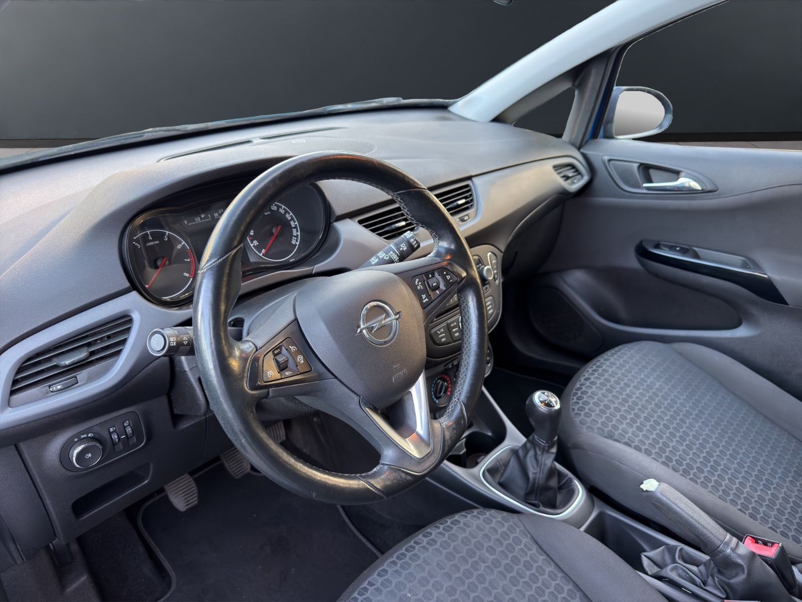 Fahrzeugabbildung Opel Corsa E Edition | 2.Hand | Sitzheiz* | 1.4L |