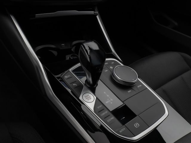 Foto Nummer 23: BMW 320d