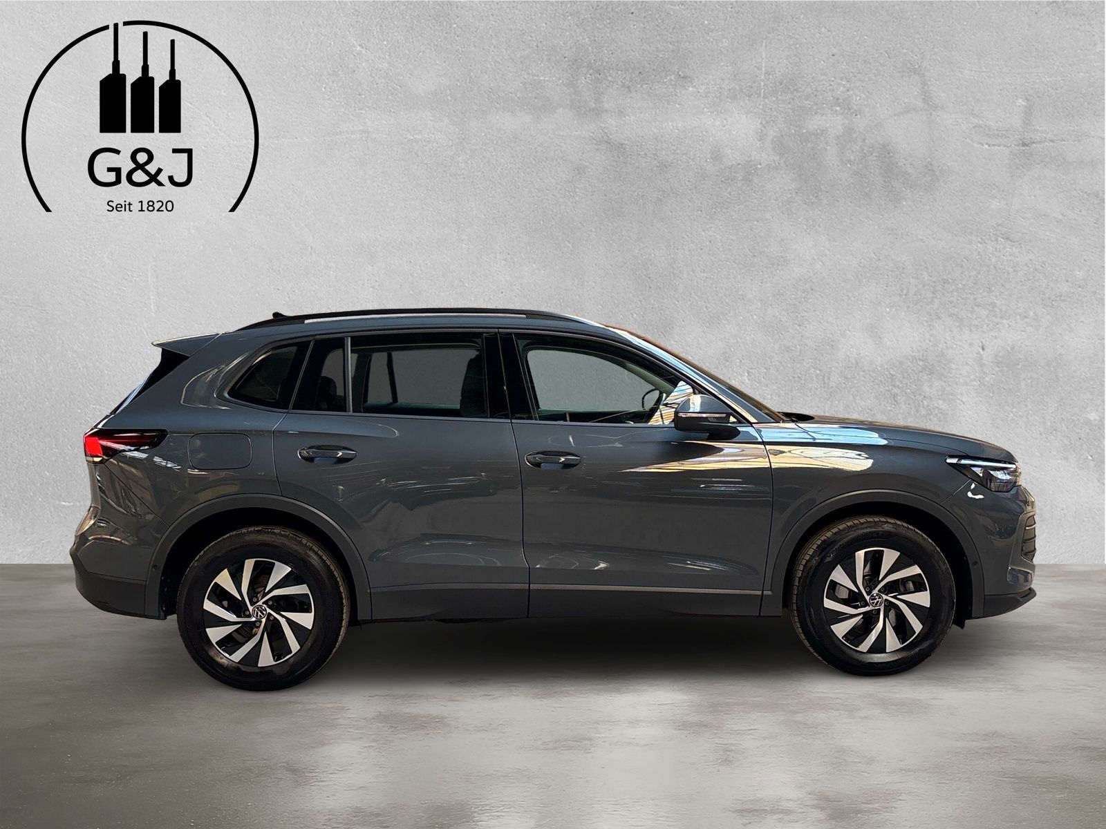 Fahrzeugabbildung Volkswagen Tiguan Life 2.0 TDI 4Motion DSG AHK Standheizung