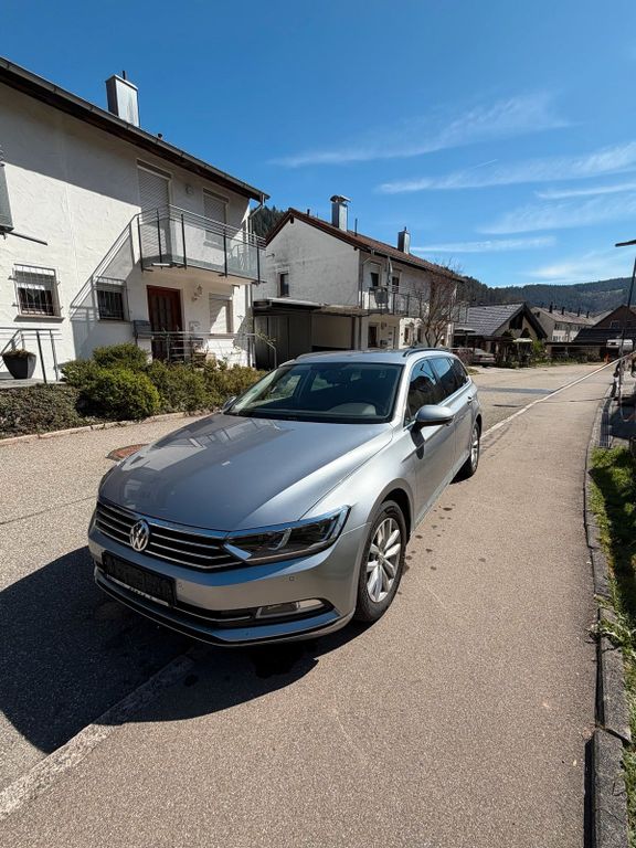 Image of Volkswagen Passat