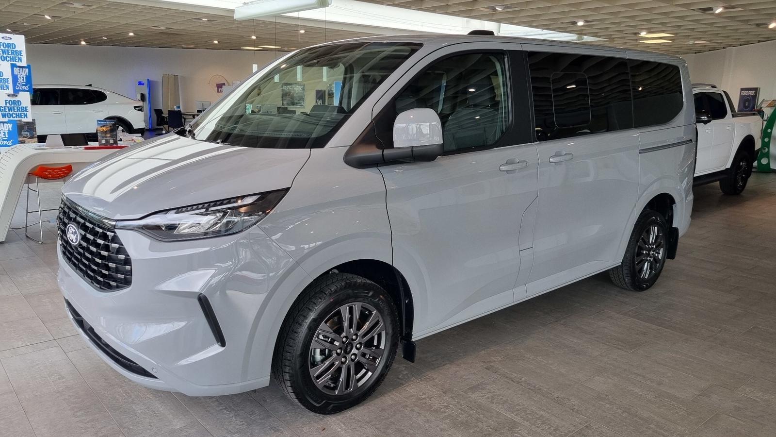 Ford Tourneo Custom BUS M1 320S TITA 150PS M6 FWD SWB