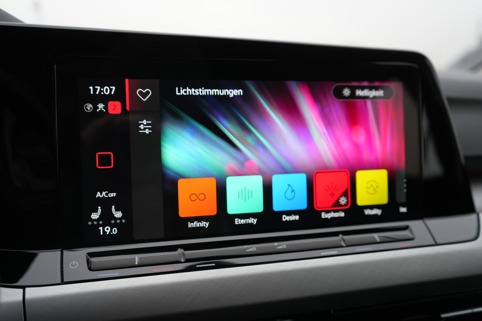 Volkswagen Golf eTSI DSG LHZ LED SITZH. NAVI KAMERA ACC, миниатюра 15