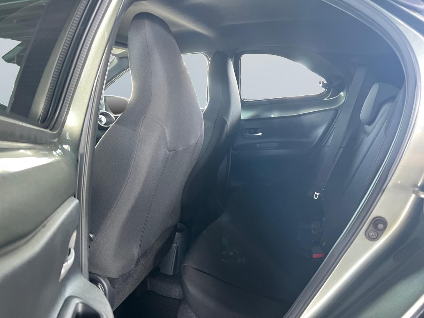 Toyota Aygo X S-CVT Pulse *ACC*CAM*SHZ*CarPlay*Bi-Tone*, миниатюра 14