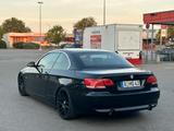 BMW E93 335i - BMW 335 aus 2008: Cabrio, 335i