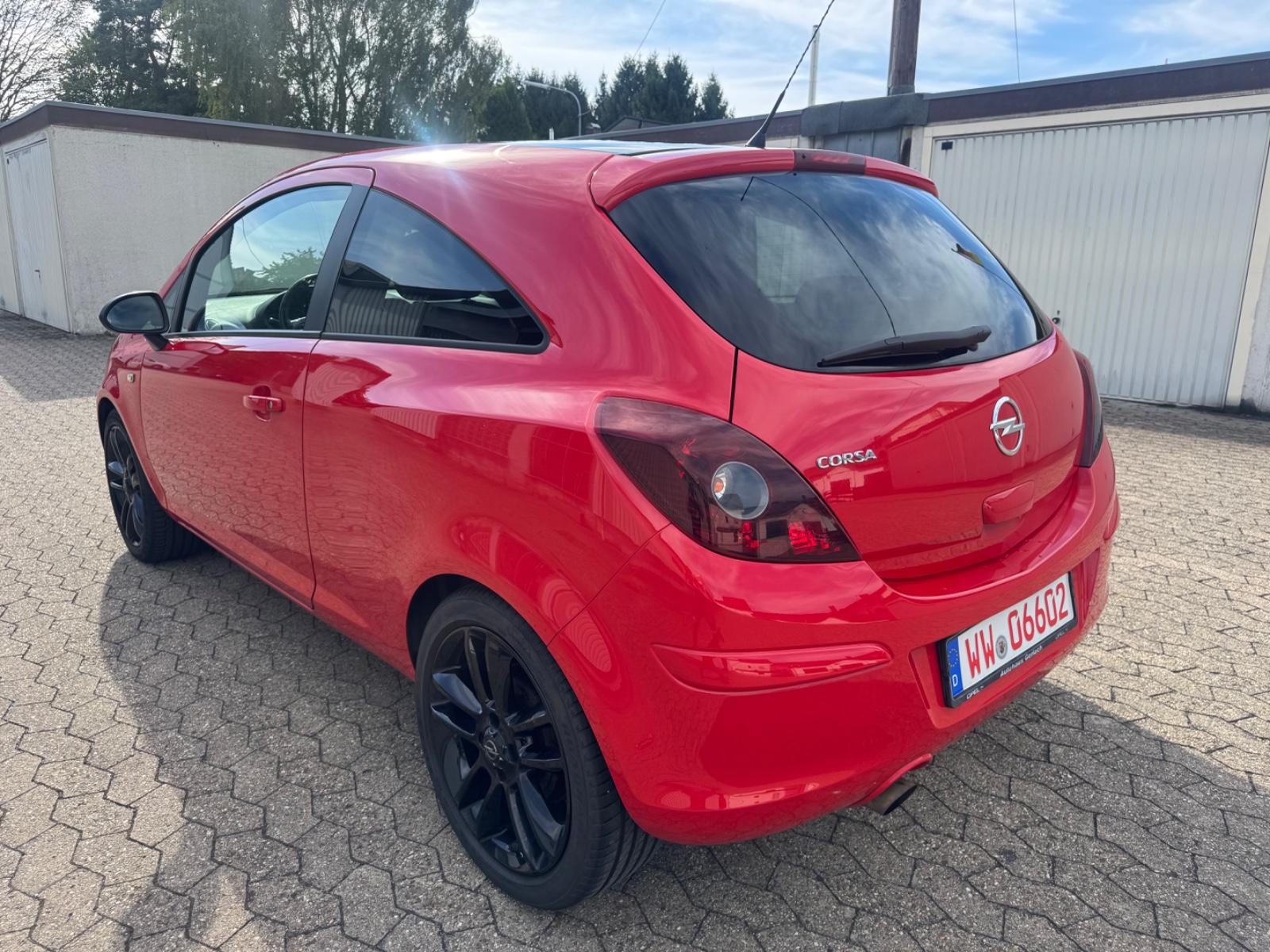 Opel Corsa D Color Edition