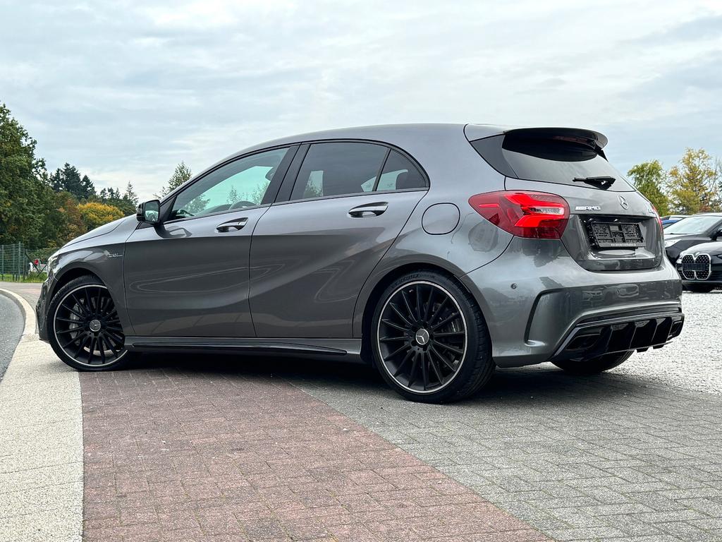 Mercedes-Benz A 45 AMG