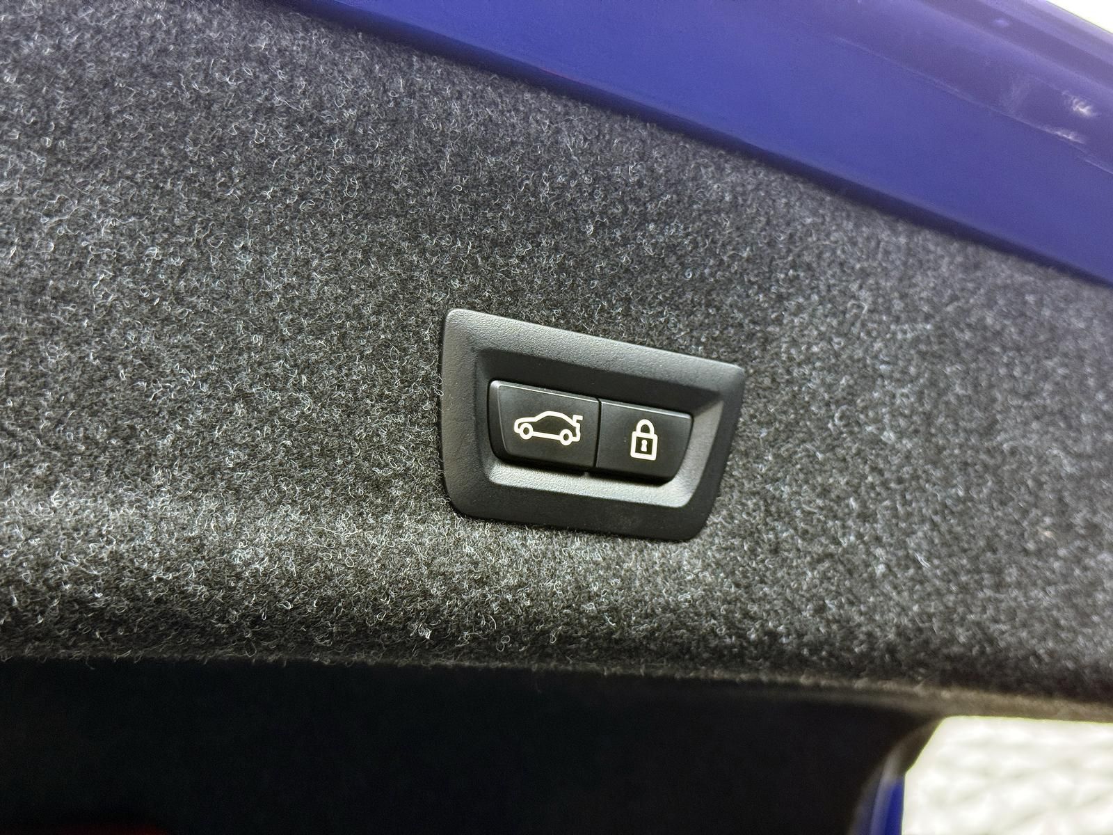 Fahrzeugabbildung BMW XDR*INDIVIDUAL*DEUTSCH*H&K*LASER*STANDHZ*PANO*AH