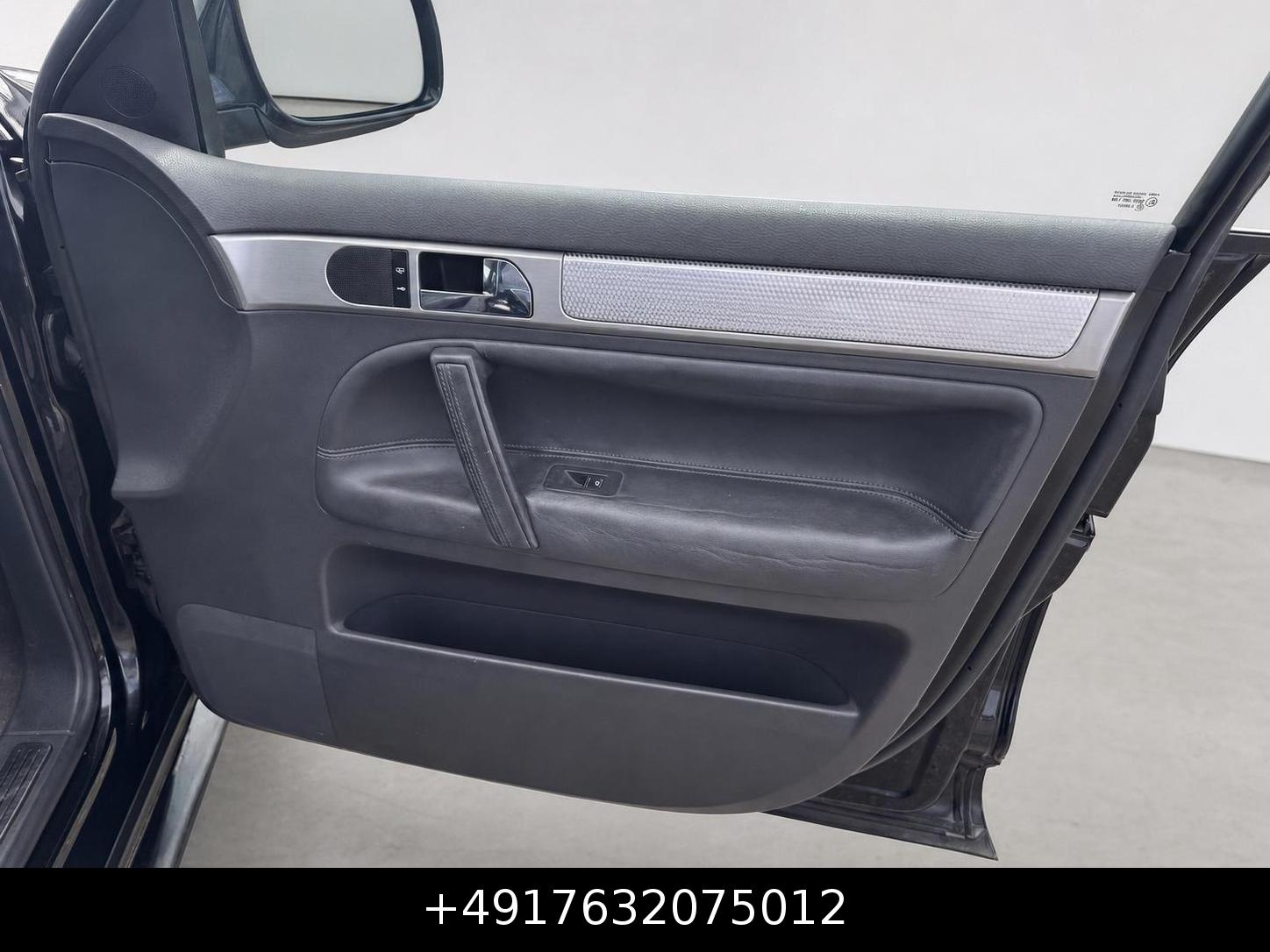 Volkswagen Touareg 2005 — photo 15