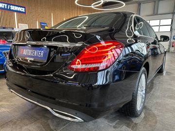 Mercedes-Benz C 200 C Limousine CGI *Avantgarde*Navi*Shz*9G*
