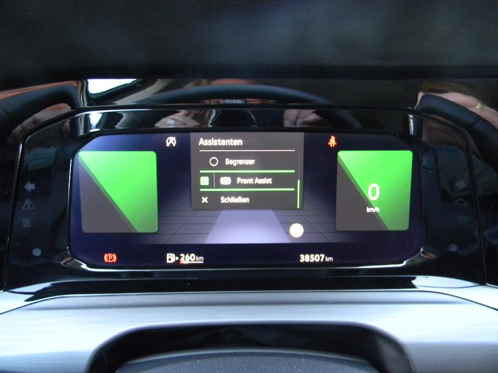 Volkswagen Golf VIII Lim. Style 1,5 TSI 6 GANG KAMERA, миниатюра 25