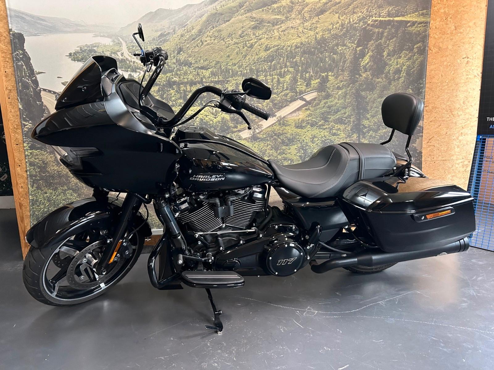 Harley-Davidson | FLTRX | Road Glide 117
