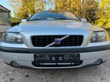 Volvo S60 EZ 2002 Silber 143500 km 1. Hand... - Volvo S60 aus 2002